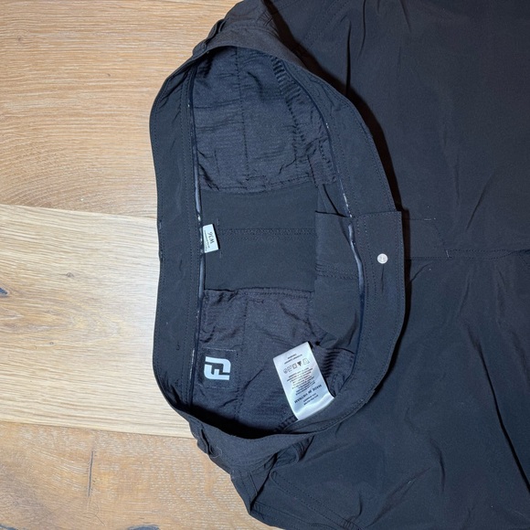 Footjoy Performance Golf Shorts - Picture 2 of 3